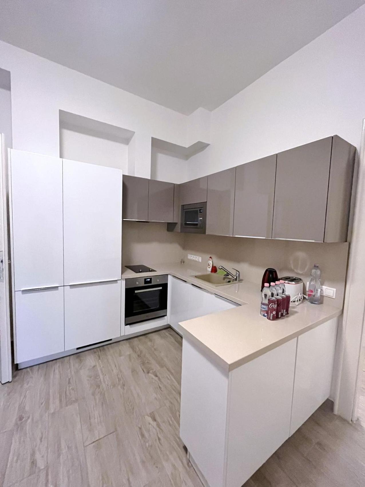 Boutique Family Apartment In The Heart Of City Budapest Eksteriør bilde