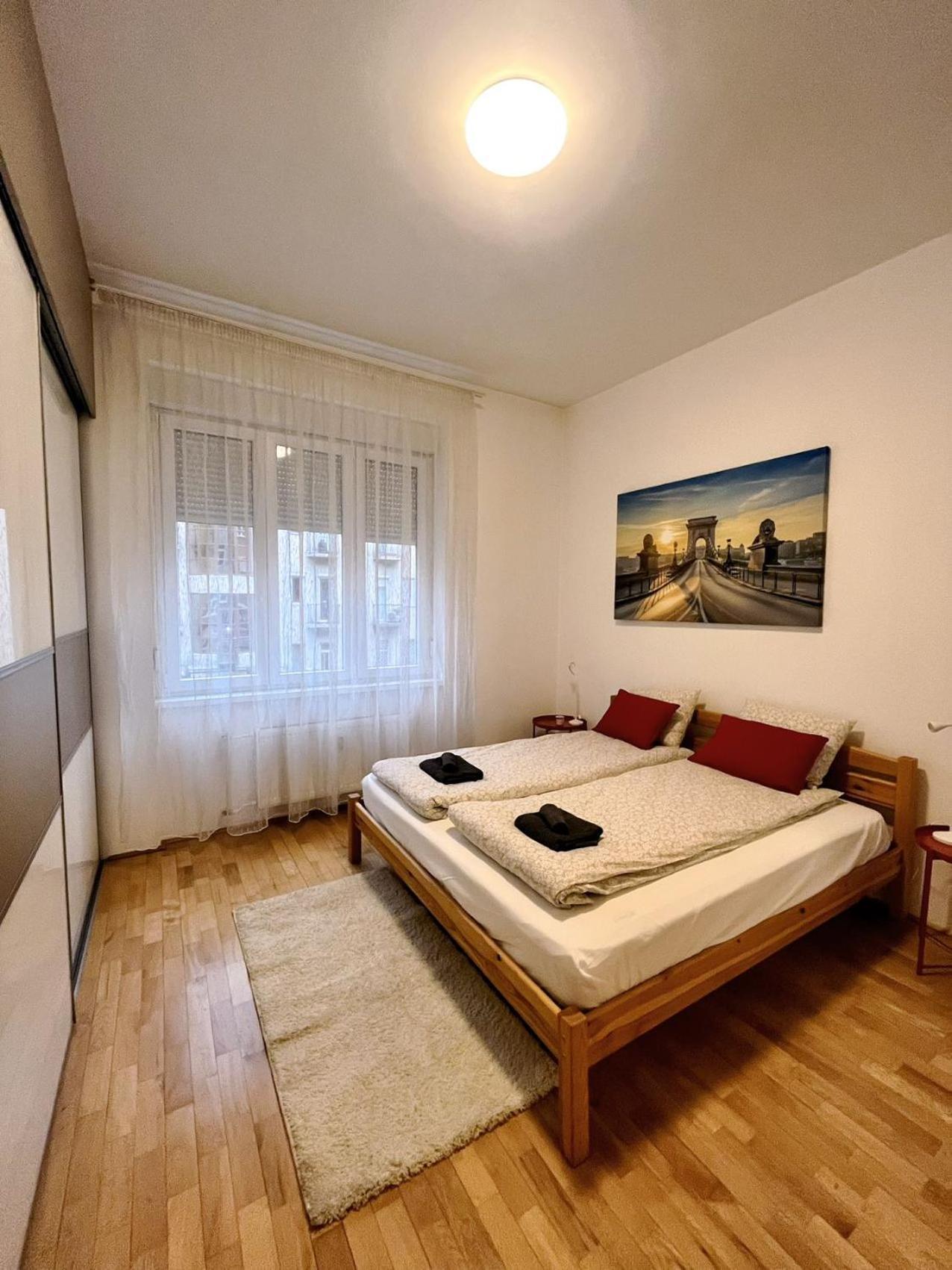 Boutique Family Apartment In The Heart Of City Budapest Eksteriør bilde