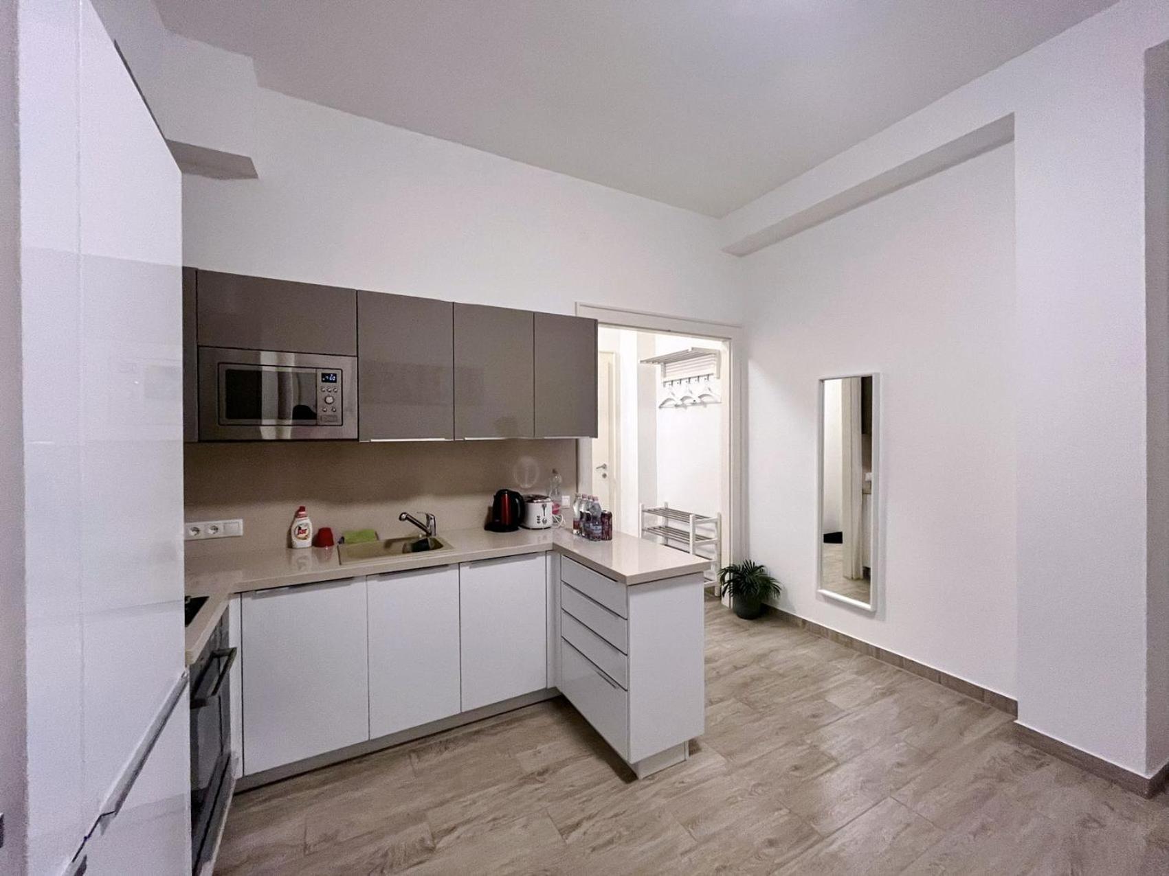 Boutique Family Apartment In The Heart Of City Budapest Eksteriør bilde