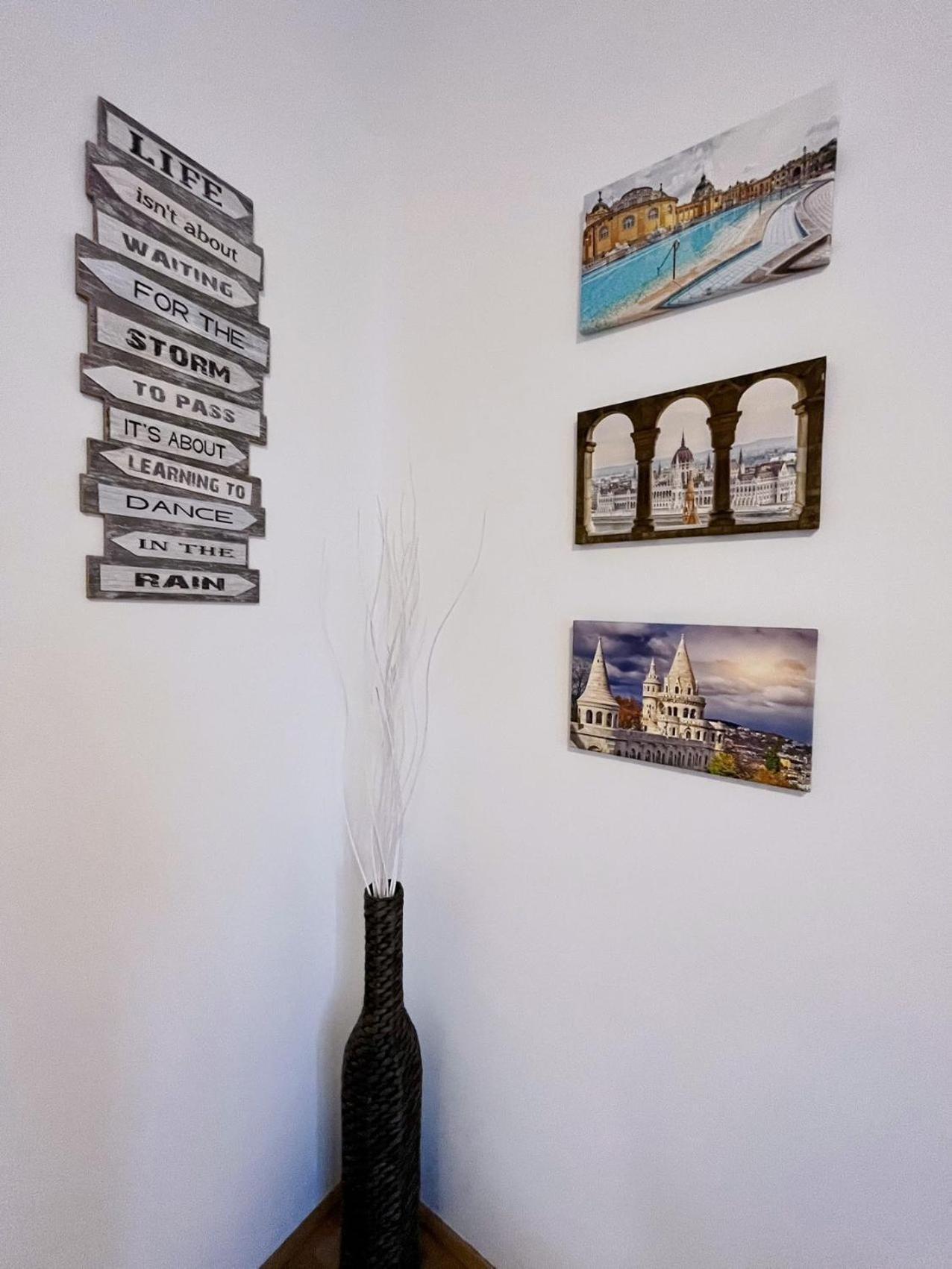 Boutique Family Apartment In The Heart Of City Budapest Eksteriør bilde